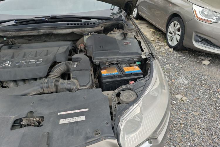 Used Citroen C5 2012 2.3L Automatic Zunyu Version Engine Bay Left