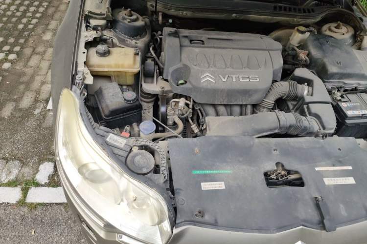 Used Citroen C5 2012 2.3L Automatic Prestige Edition Engine Bay Right