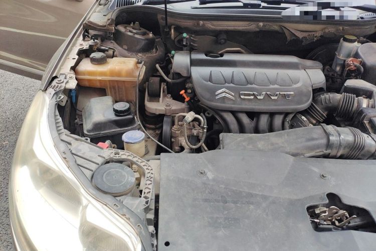 Used Citroen C5 2012 2.0L Automatic Luxury Edition Engine Bay Right