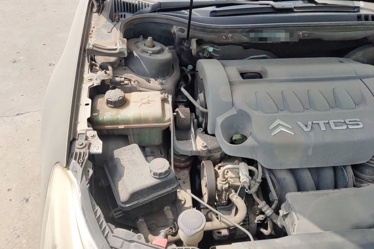 Used Citroen C5 2012 2.3L Automatic Zunyu Version Engine Bay Right
