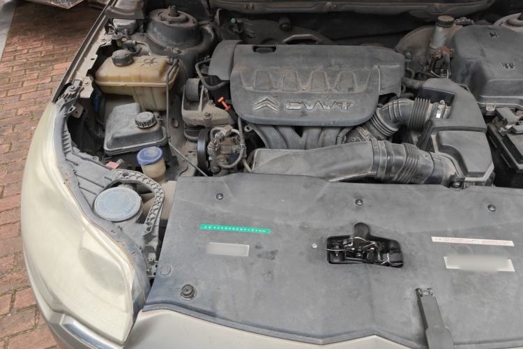 Used Citroen C5 2012 2.0L Automatic Luxury Edition Engine Bay Right