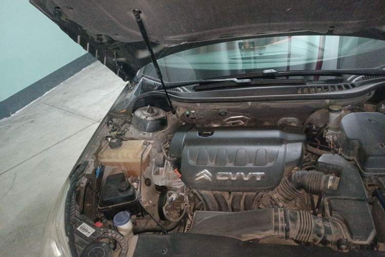 Used Citroen C5 2012 2.0L Automatic Luxury Edition Engine Bay Right