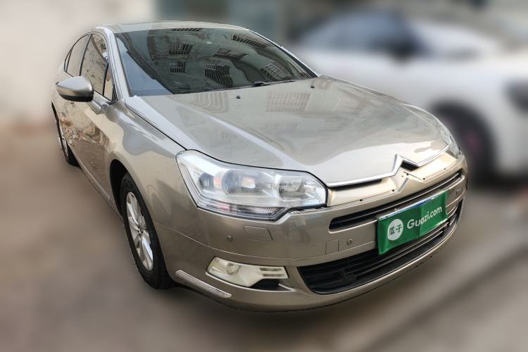 Used Citroen C5 2012 2.0L Automatic Luxury Edition Front Right 45 Deg