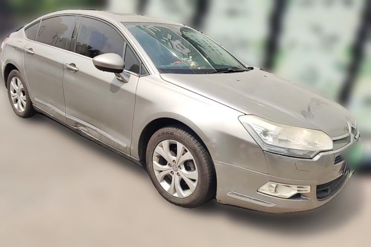 Used Citroen C5 2012 2.3L Automatic Zunyu Version Front Right 45 Deg