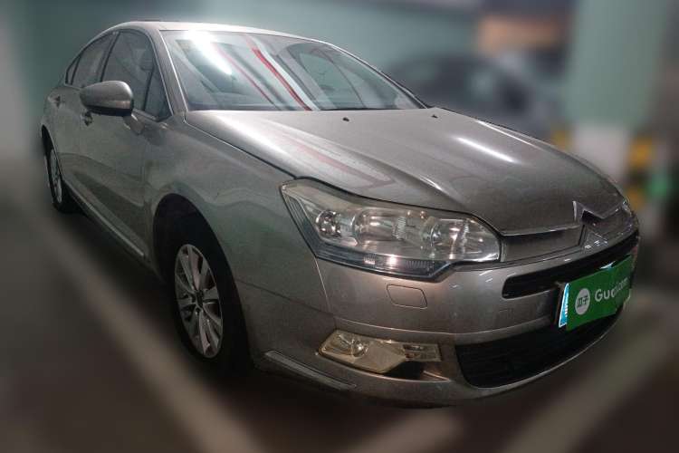 Used Citroen C5 2012 2.0L Automatic Luxury Edition Front Right 45 Deg