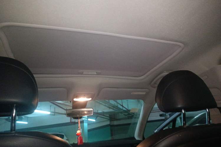 Used Citroen C5 2012 2.0L Automatic Luxury Edition Headliner