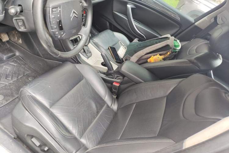 Used Citroen C5 2012 2.0L Automatic Luxury Edition Left Front Seat