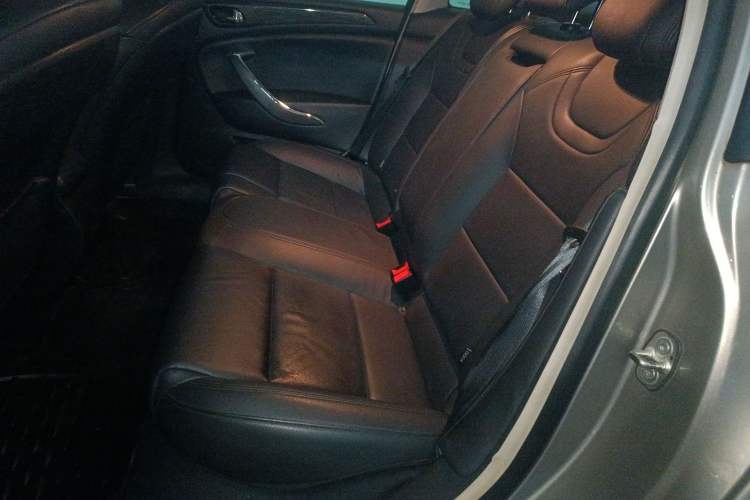 Used Citroen C5 2012 2.0L Automatic Luxury Edition Left Rear Seat