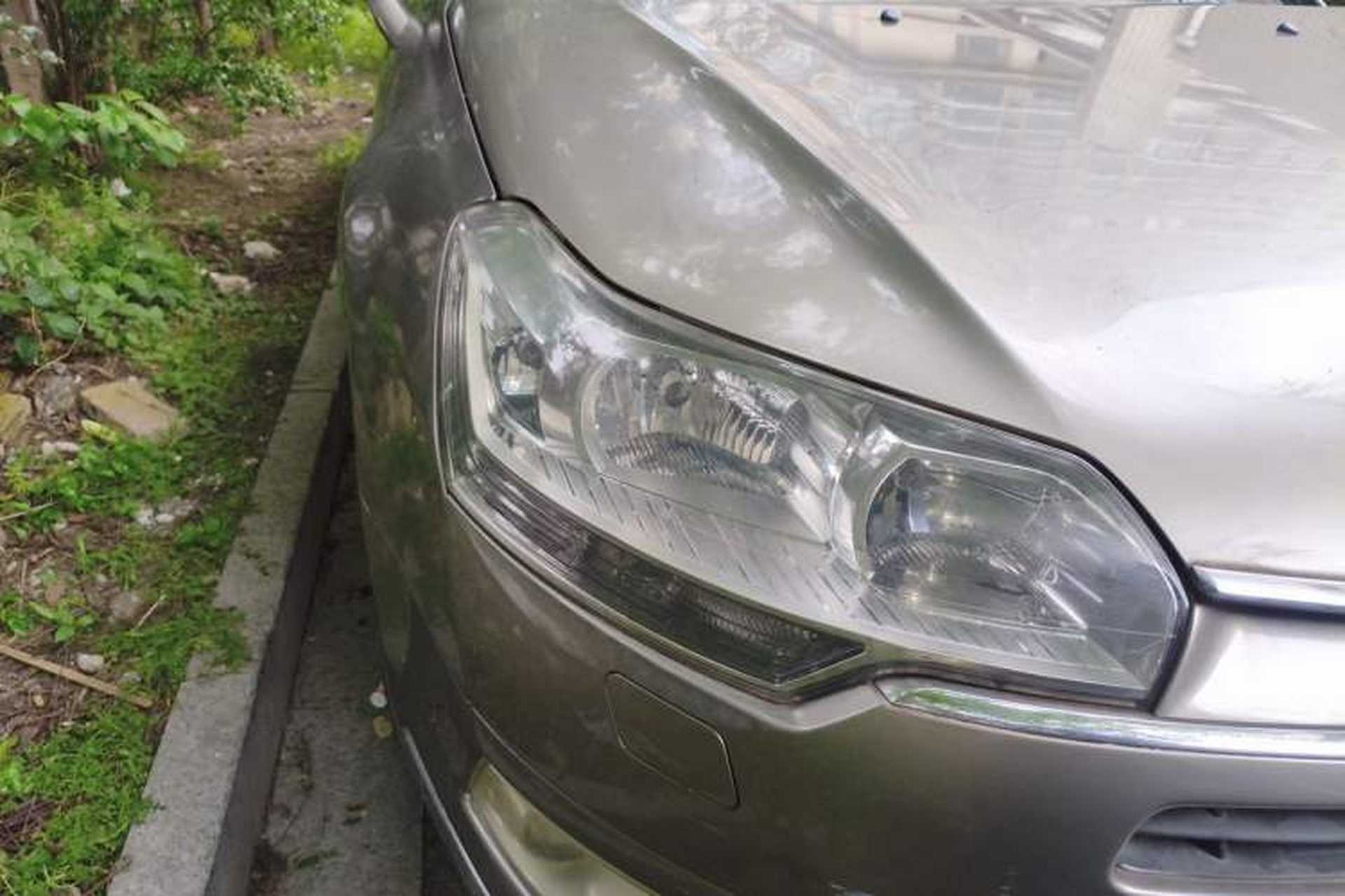 Used Citroen C5 2012 2.0L Automatic Luxury Edition Right Front Headlight