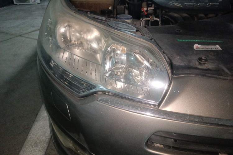 Used Citroen C5 2012 2.0L Automatic Luxury Edition Right Front Headlight