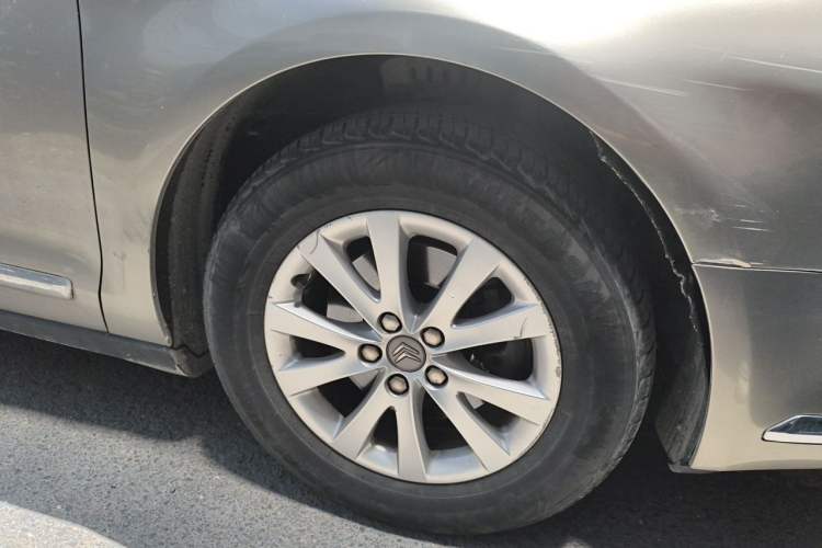 Used Citroen C5 2012 2.0L Automatic Luxury Edition Right Front Wheel Hub