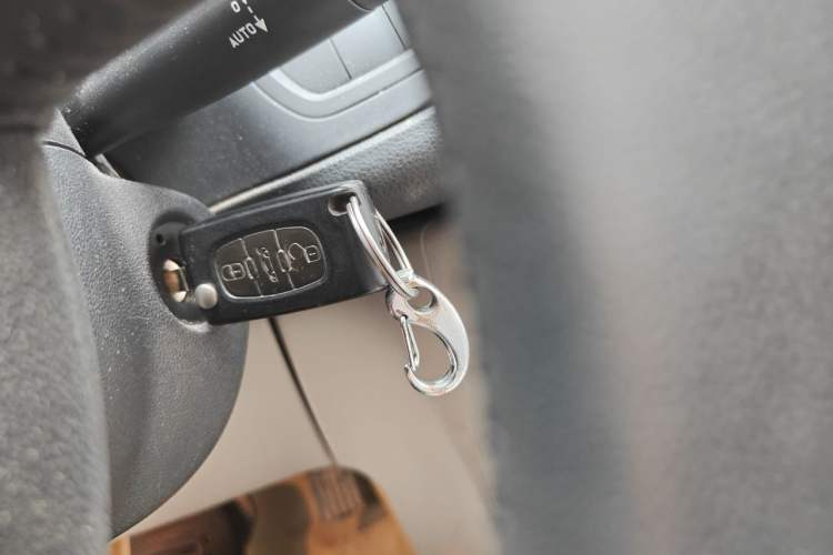 Used Citroen C5 2012 2.0L Automatic Luxury Edition Vehicle Key