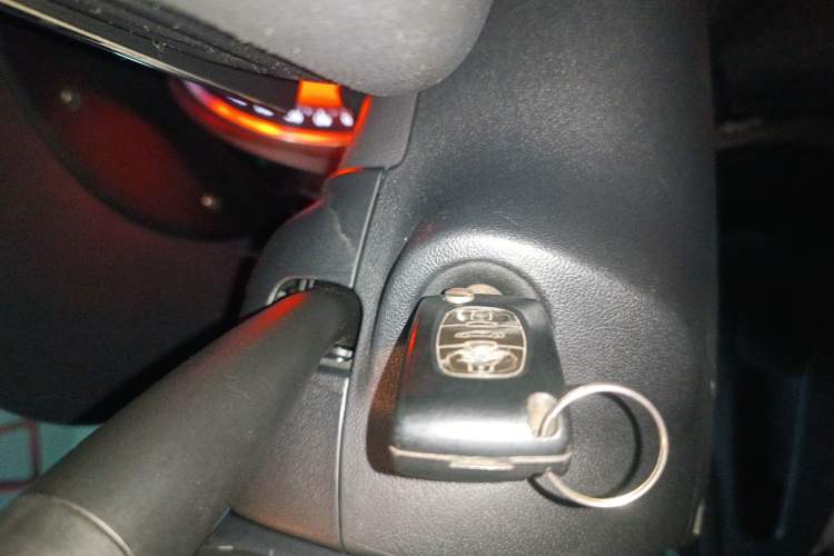 Used Citroen C5 2012 2.0L Automatic Luxury Edition Vehicle Key
