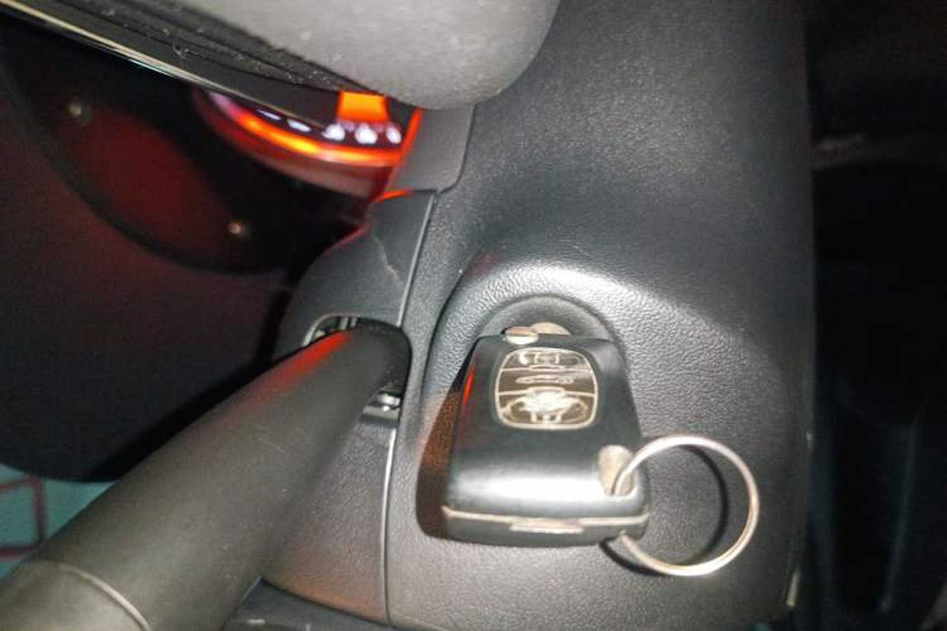 Used Citroen C5 2012 2.0L Automatic Luxury Edition Vehicle Key