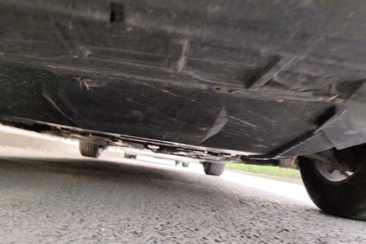 Used Citroen C5 2012 2.0L Manual Comfort Version Chassis Front