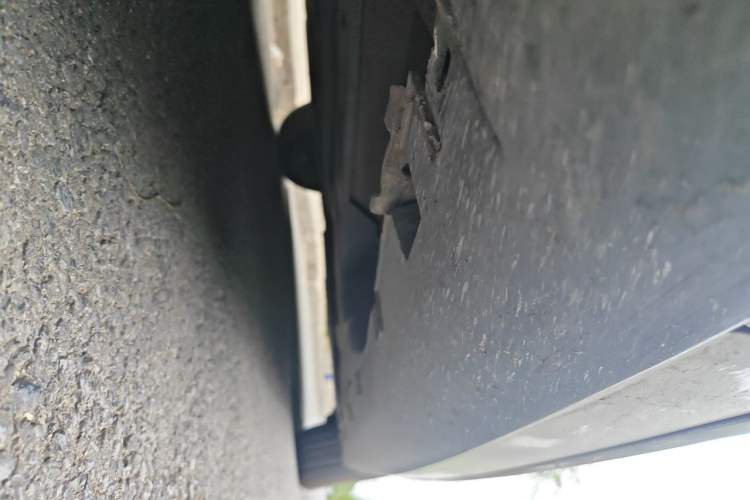 Used Citroen C5 2012 2.0L Automatic Luxury Edition Chassis Front Left