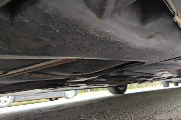 Used Citroen C5 2012 2.0L Manual Comfort Version Chassis Rear Right