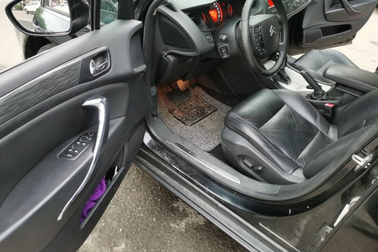 Used Citroen C5 2012 2.0L Automatic Luxury Edition Driver Seat