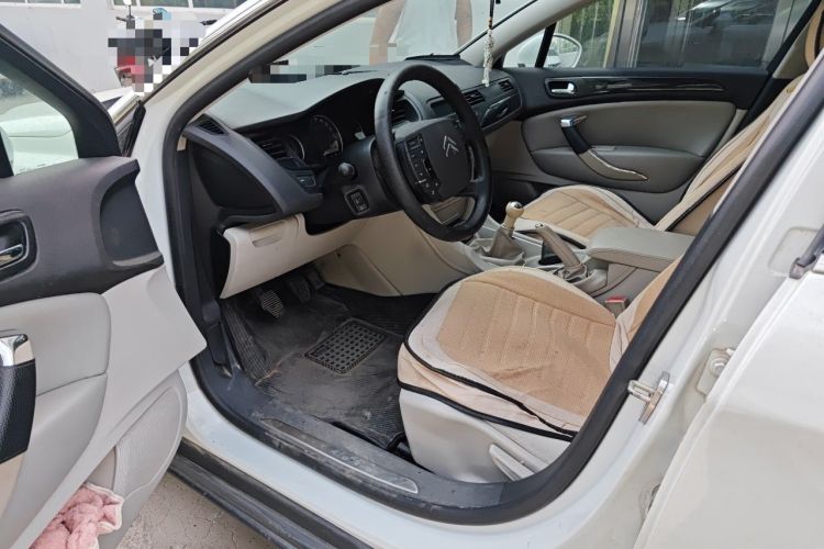 Used Citroen C5 2012 2.0L Manual Comfort Version Driver Seat