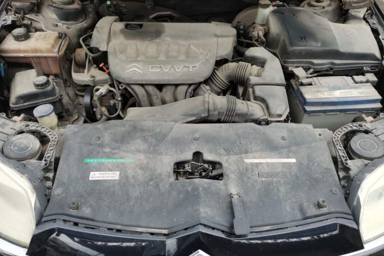 Used Citroen C5 2012 2.0L Automatic Luxury Edition Engine Bay