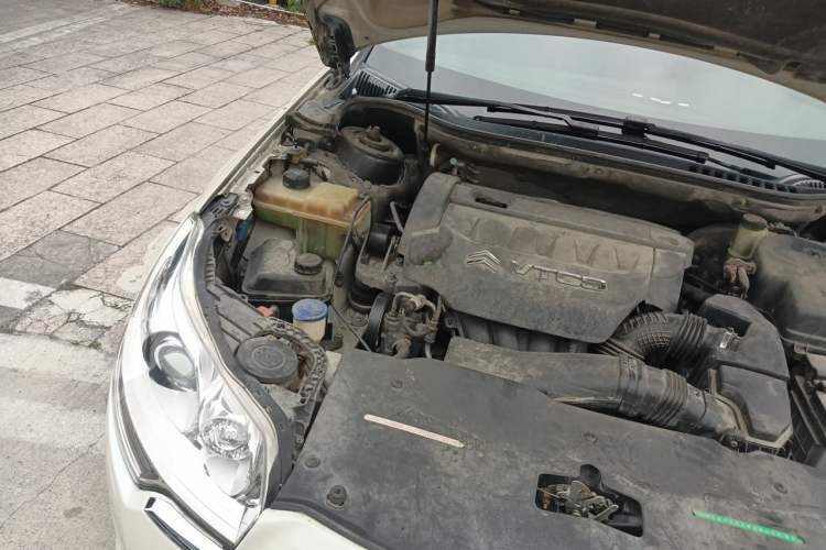 Used Citroen C5 2012 2.3L Automatic Zunyu Version Engine Bay Right