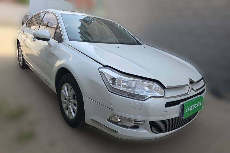 Used Citroen C5 2012 2.0L Automatic Luxury Edition Front Right 45 Deg