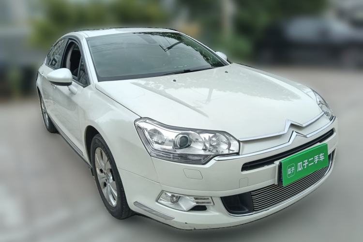 Used Citroen C5 2012 2.3L Automatic Zunyu Version Front Right 45 Deg