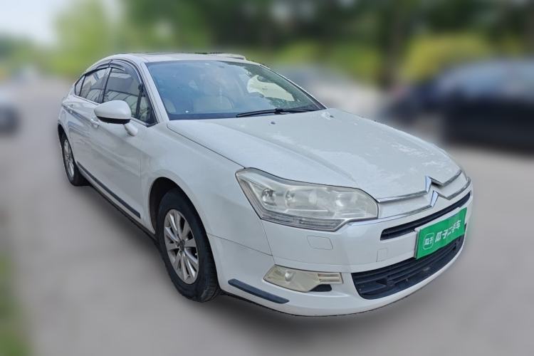 Used Citroen C5 2012 2.0L Manual Comfort Version Front Right 45 Deg