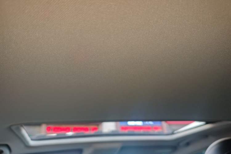 Used Citroen C5 2012 2.3L Automatic Luxury Version Headliner