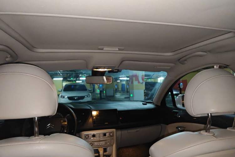 Used Citroen C5 2012 2.0L Automatic Luxury Edition Headliner