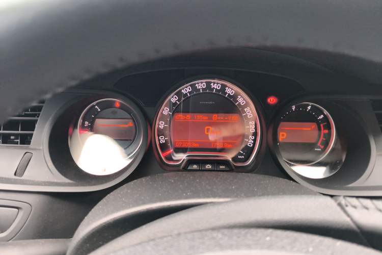 Used Citroen C5 2012 2.0L Automatic Luxury Edition Instrument Cluster