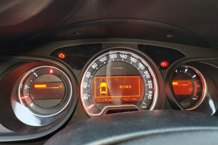 Used Citroen C5 2012 2.0L Automatic Luxury Edition Instrument Cluster