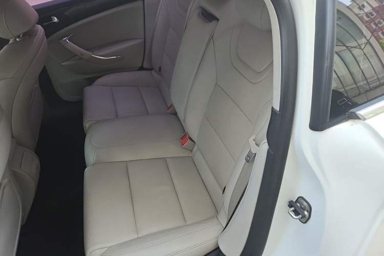 Used Citroen C5 2012 2.0L Automatic Luxury Edition Left Rear Seat