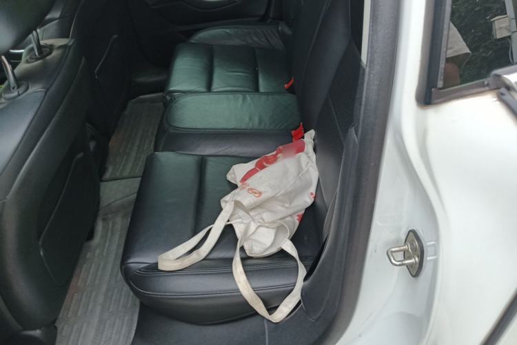 Used Citroen C5 2012 2.3L Automatic Zunyu Version Left Rear Seat