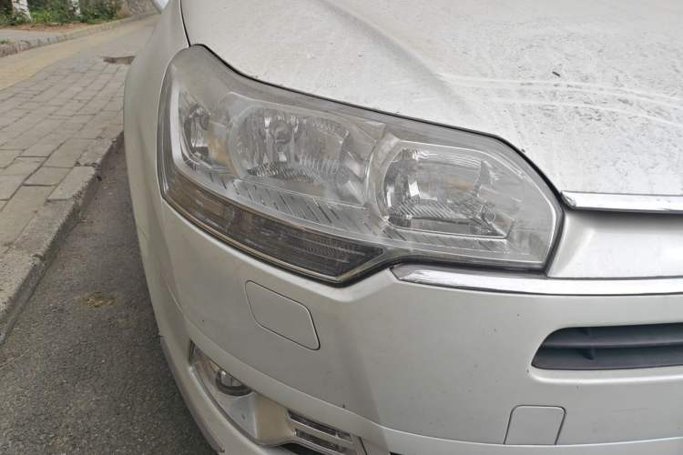 Used Citroen C5 2012 2.0L Automatic Luxury Edition Right Front Headlight