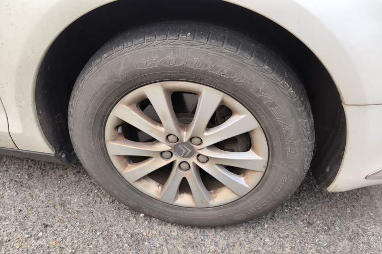 Used Citroen C5 2012 2.0L Automatic Luxury Edition Right Front Wheel Hub