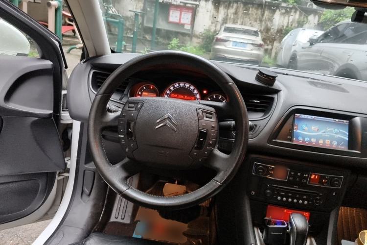 Used Citroen C5 2012 2.0L Automatic Luxury Edition Steering Wheel