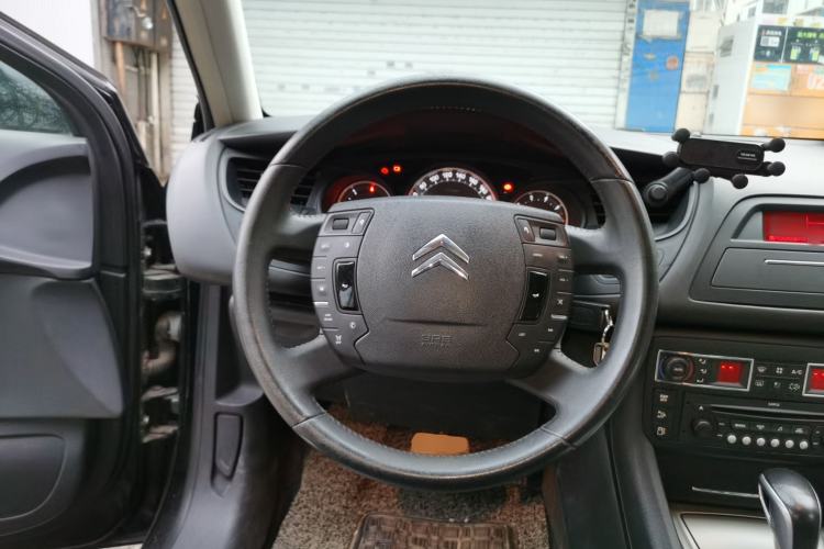 Used Citroen C5 2012 2.0L Automatic Luxury Edition Steering Wheel