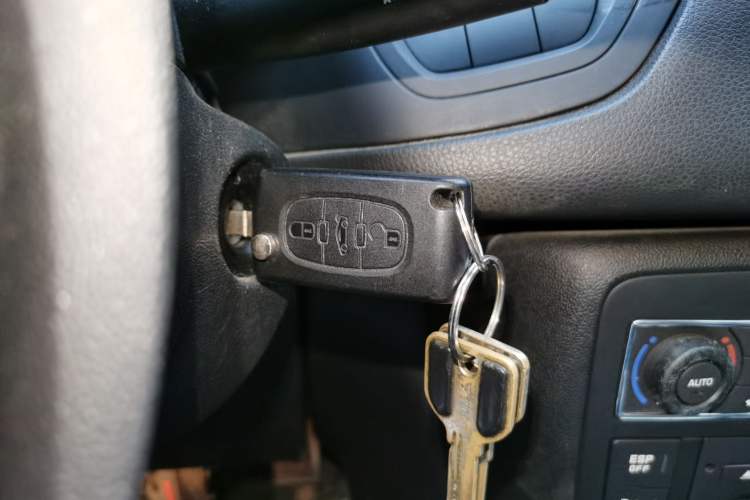 Used Citroen C5 2012 2.0L Automatic Luxury Edition Vehicle Key