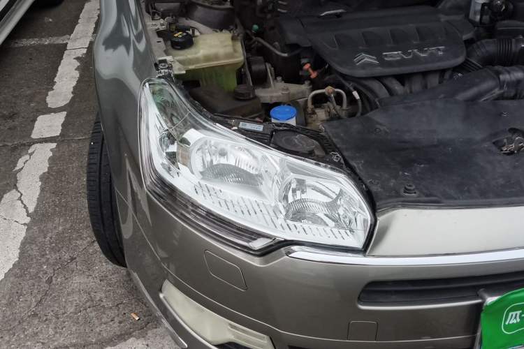 Used Citroen C5 2012 2.0L Automatic Luxury Edition Right Front Headlight