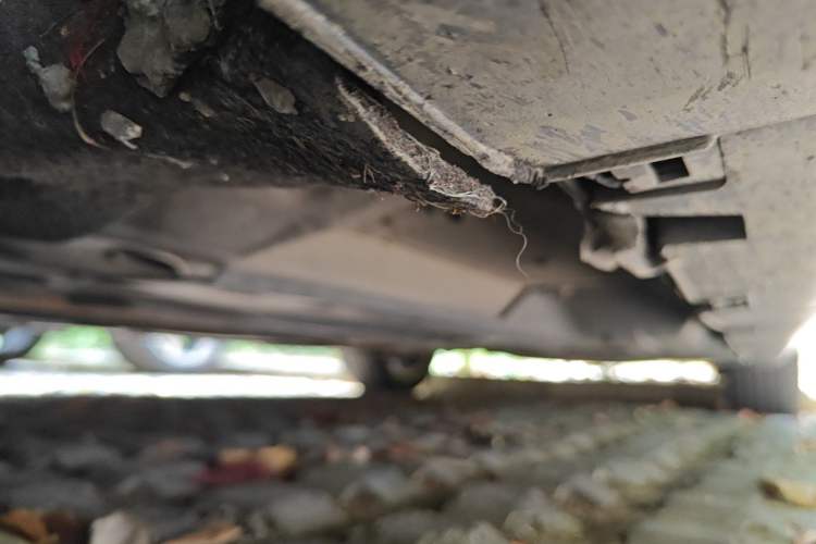 Used Citroen C5 2013 2.3L Automatic Zunyu Model Chassis Front Left