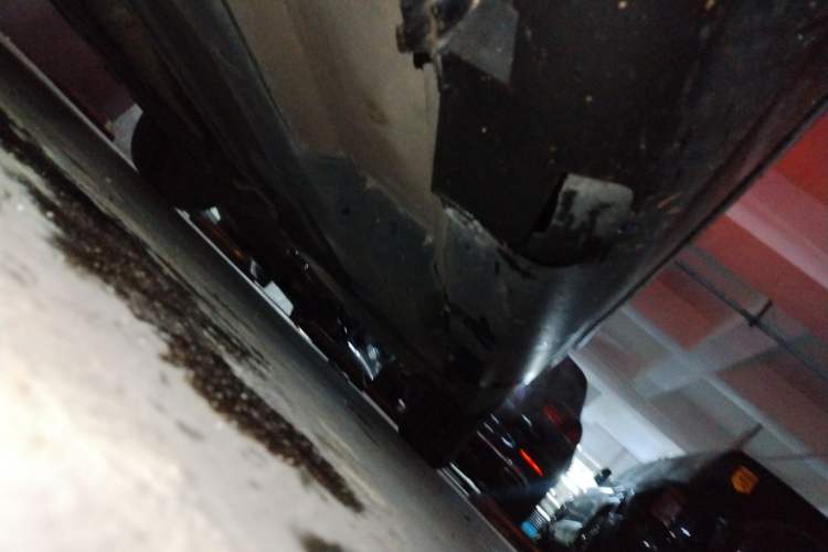Used Citroen C5 2013 2.0L Automatic Luxury Model Chassis Front Left
