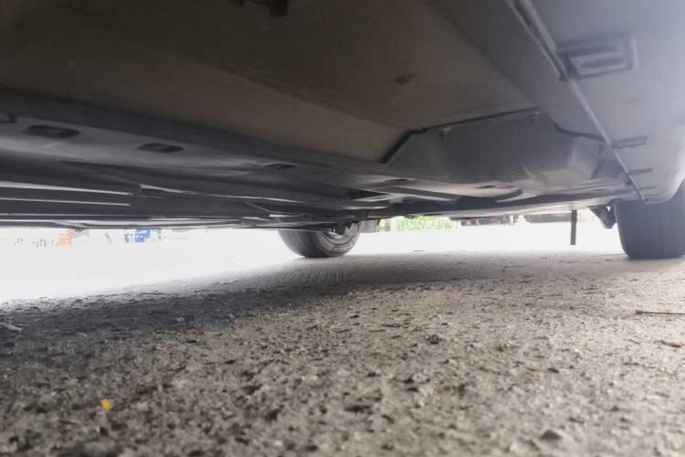 Used Citroen C5 2013 2.0L Automatic Luxury Model Chassis Front Left