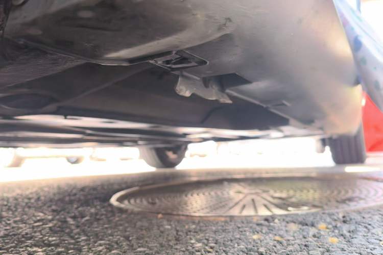 Used Citroen C5 2013 2.0L Automatic Luxury Model Chassis Front Left
