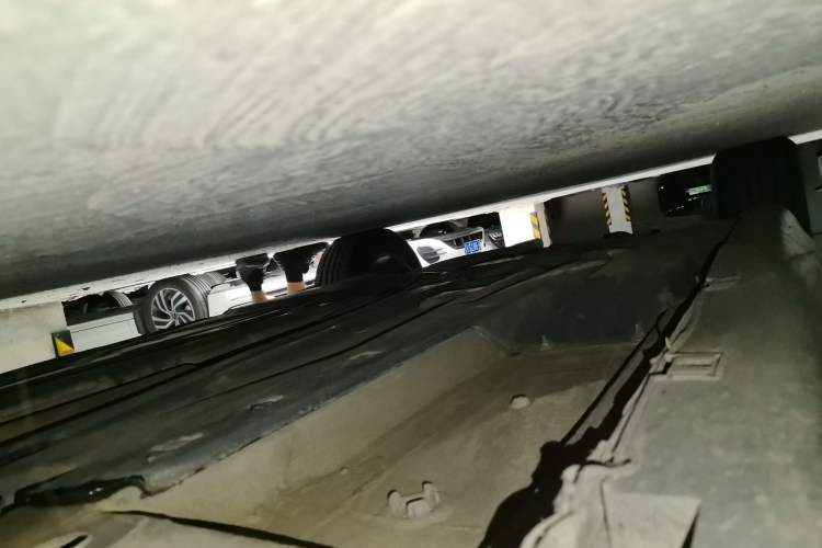 Used Citroen C5 2013 2.0L Automatic Luxury Model Chassis Front Right