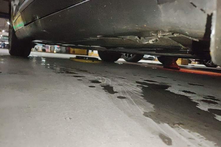 Used Citroen C5 2013 2.3L Automatic Zunyu Model Chassis Front Right