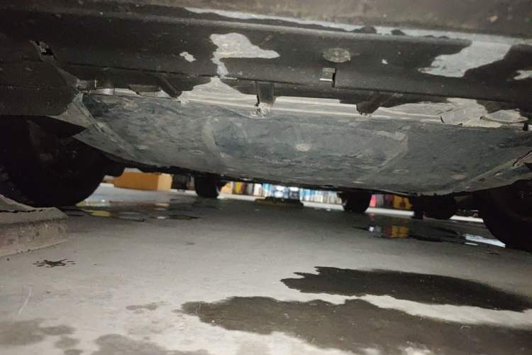 Used Citroen C5 2013 2.3L Automatic Zunyu Model Chassis Front