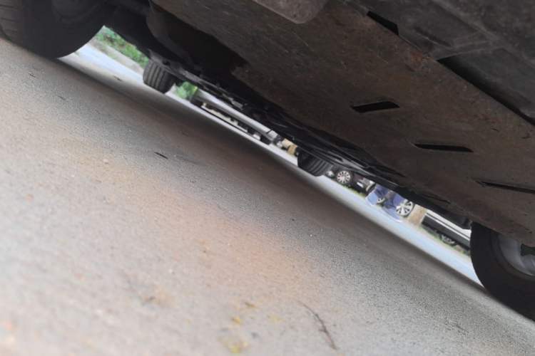 Used Citroen C5 2013 2.3L Automatic Zunyu Model Chassis Front