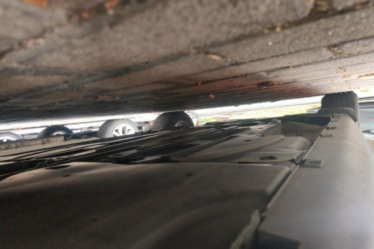 Used Citroen C5 2013 2.0L Automatic Luxury Model Chassis Rear Left