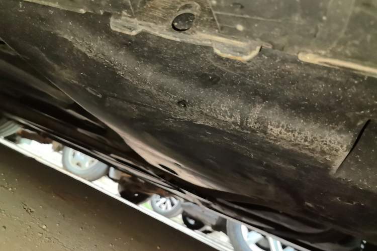 Used Citroen C5 2013 2.0L Automatic Luxury Model Chassis Rear Left